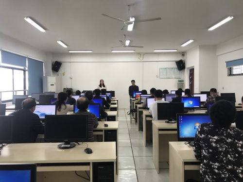 開拓創(chuàng)新，積極進(jìn)取 以項(xiàng)目與文獻(xiàn)研究驅(qū)動(dòng)研究生教育內(nèi)涵式發(fā)展